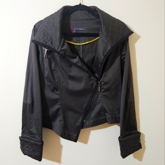 Joy Li Windbreaker Jacket - Picture 1 of 9